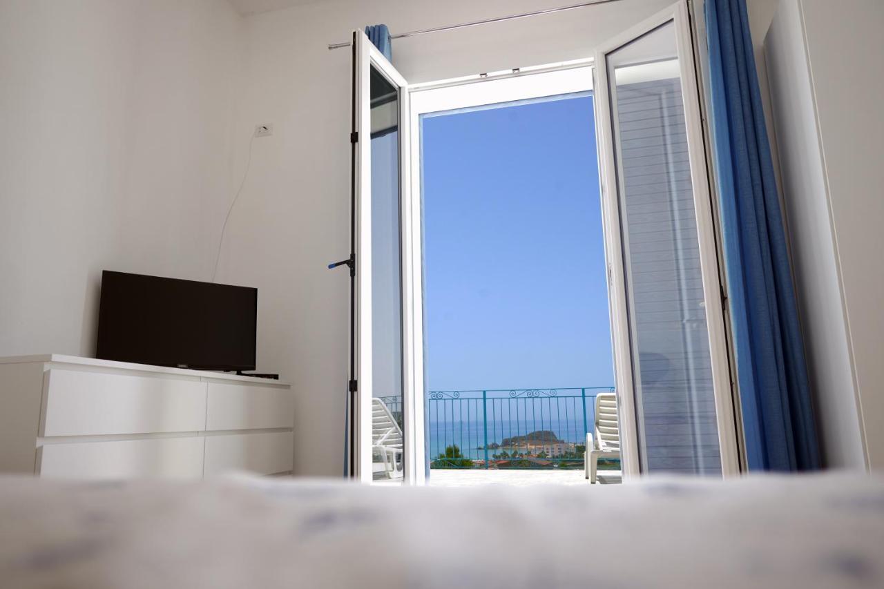 Sole Mare - Casa Vacanze Chiavarello リカータ エクステリア 写真